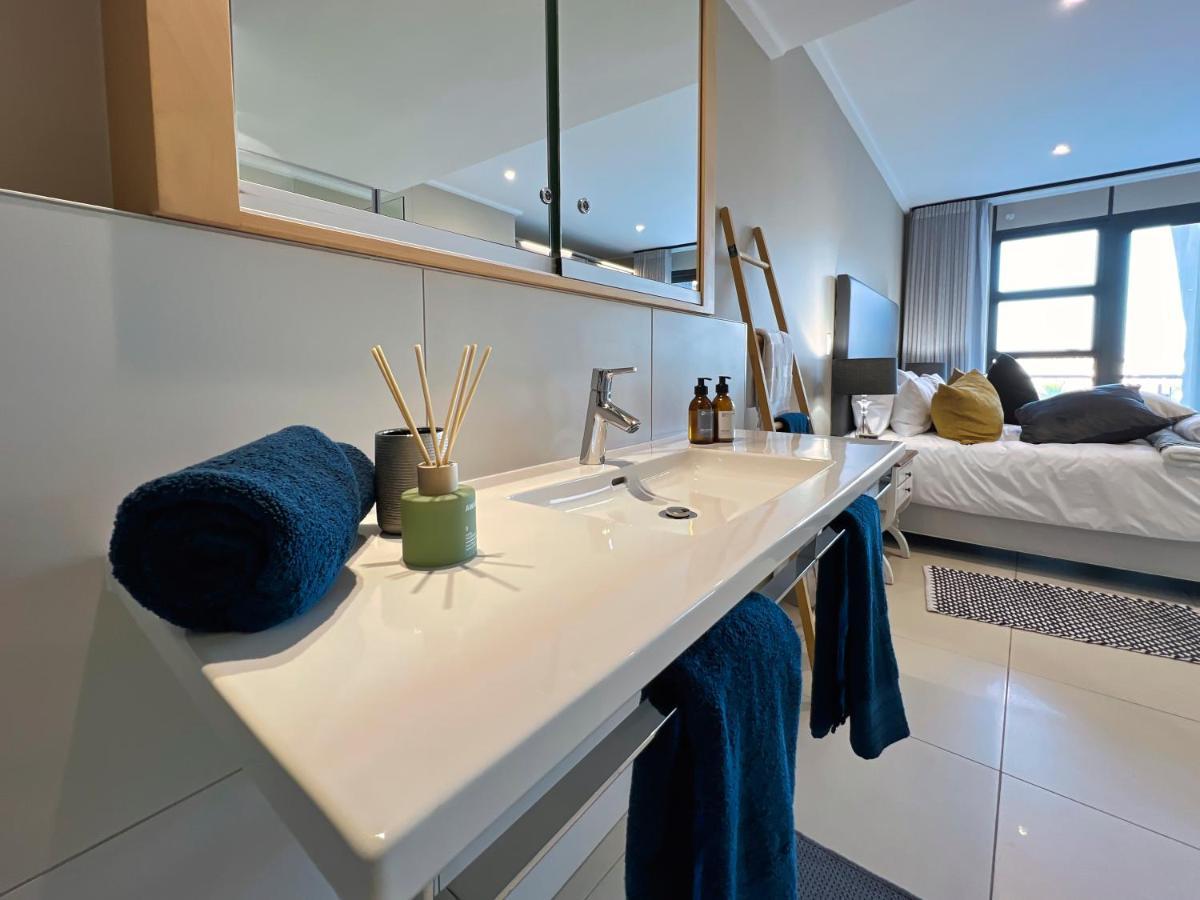 The Pier No. 7 Apartment Swakopmund Ngoại thất bức ảnh